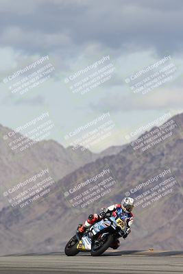 media/Nov-16-2025-Race Pace (Sun) [[8c5fa54630]]/Verified Riders/5-Turn 9 (1135am)/